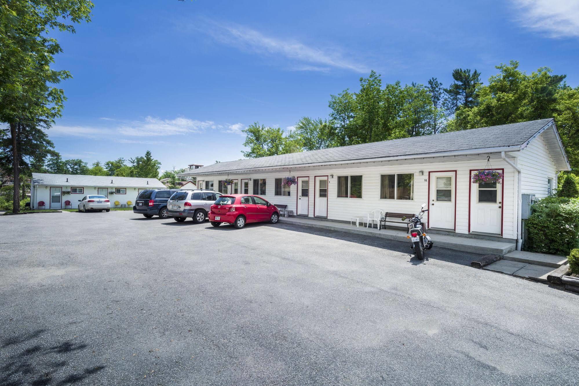 Hollywood Cottages Wasaga Beach Exterior foto